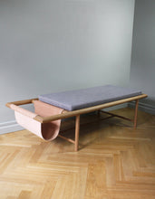 Indlæs billede til gallerivisning Daybed J86 | Dansk Design | Tillverkad för hand
