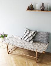 Indlæs billede til gallerivisning Daybed V17 | Dansk Design | Håndbygget
